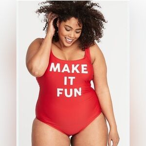 NWT Old Navy Graphic Make it Fun Plus Size Swimsuit